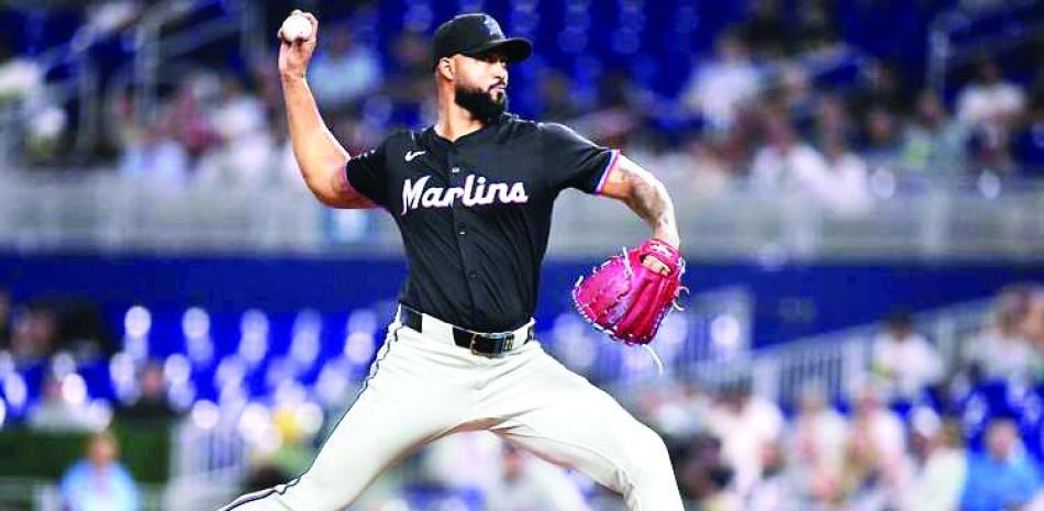 Alcántara lanza en grande