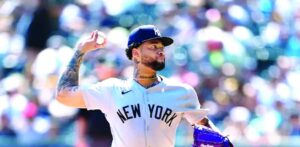 Gil lanza 6 entradas sin hit, Judge le pasa a DiMaggio en jonrones