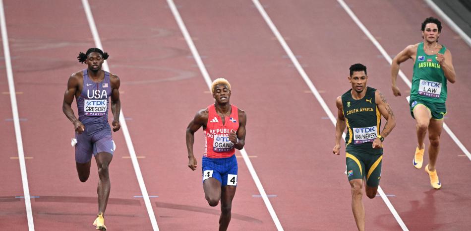 Alexander Ogando gana y avanza a las semifinales del Mundial de Atletismo