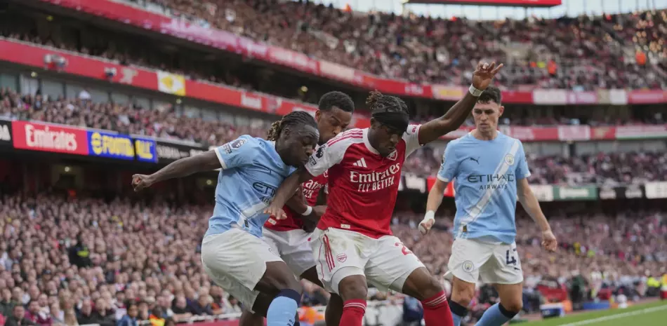 Arsenal, con gol en el tiempo de descuento, logra un empate a uno ante un defensivo Man City