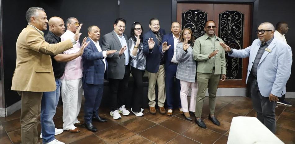 La ACD juramenta su filial en Nueva York encabezada por Gabriel Balcácel