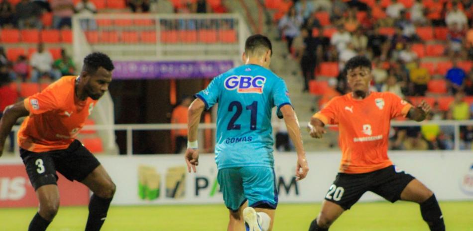 Cibao FC se impone a Salcedo y es líder solitario de la Liga Dominicana de Fútbol