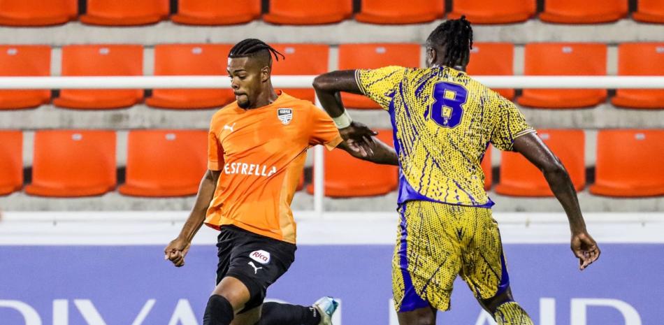 Defence Force se impone al Cibao FC en la Copa del Caribe Concacaf