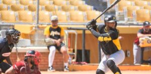 Águilas Cibaeñas apabullan Gigantes en un partido de fogueo