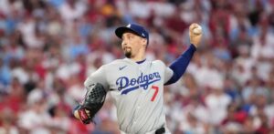 Blake Snell brilla mientras el bullpen frena remontada de los Filis para ganar 4-3; Dodgers va 2-0