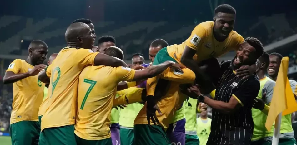 Sudáfrica se clasifica al Mundial de Fútbol con una victoria 3-0 sobre Ruanda