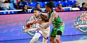 Ángel Núñez lidera a San Lázaro, Bameso deja escapar triunfo con fallos en lances libres de Peterson