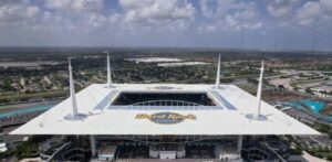 Jugadores de La Liga española protestan por el Villarreal-Barcelona en Miami