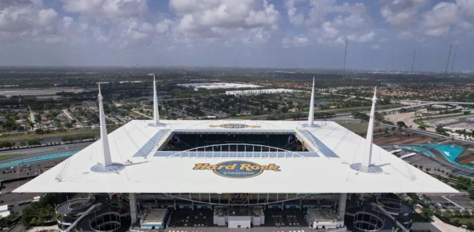 Jugadores de La Liga española protestan por el Villarreal-Barcelona en Miami