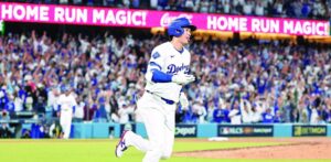 Con tres jonrones y 10 ponches de Ohtani, Dodgers barren a Cerveceros, pasan a la Serie Mundial