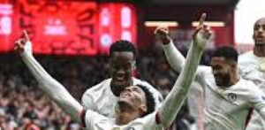 Forest pierde 3-0 ante el Chelsea y le cuesta el puesto a Postecoglou