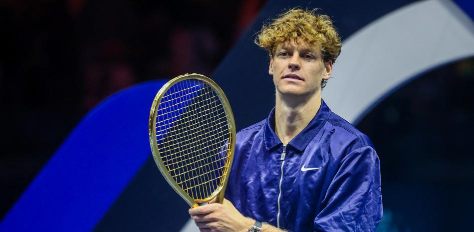 Sinner no da opción a Alcaraz y se impone en la final del 'Six Kings Slam'