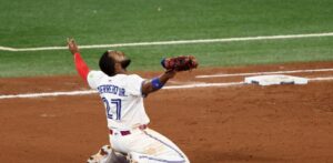 Vladímir Guerrero Jr., emocionado: Hacemos esto por los fanáticos, vamos por cuatro juegos más