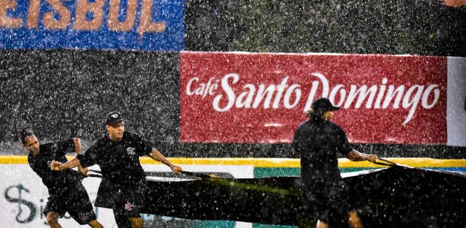 LIDOM suspende la jornada de este martes debido al paso por el país de la tormenta Melissa