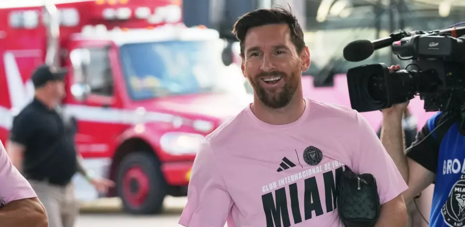 Lionel Messi seguirá con el Inter Miami, extiende contrato al menos hasta 2026