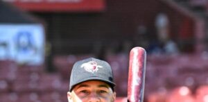 Leury García y Johan Rojas debutarán este lunes con los Gigantes del Cibao