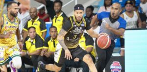 López, Araujo y Ramírez conducen al Rafael Barias a derrotar a San Carlos