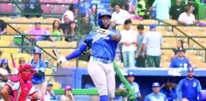 Leyba, Núñez y Rojas Jr. encabezan al Licey en su victoria ante el Escogido