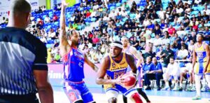 Mauricio Báez se medirá a San Carlos en la serie final del TBS Distrito 2025