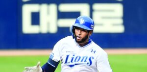 Lewin Díaz, jonronero histórico en Corea