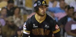 Rodríguez y Escarra batean jonrones y las Aguilas siguen indetenibles en el primer lugar
