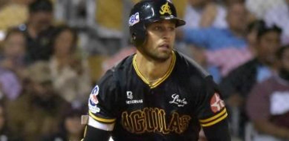 Rodríguez y Escarra batean jonrones y las Aguilas siguen indetenibles en el primer lugar