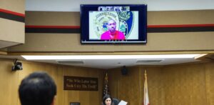 Antonio Brown recibe fianza de 25 mil dólares y un monitor GPS por un cargo de intento de asesinato