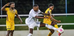 Fútbol dominicano logra fácil triunfo 2-0 sobre San Vicente y Las Granadinas