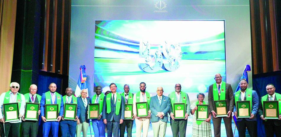 La tradicional sobriedad dominó el ceremonial 59