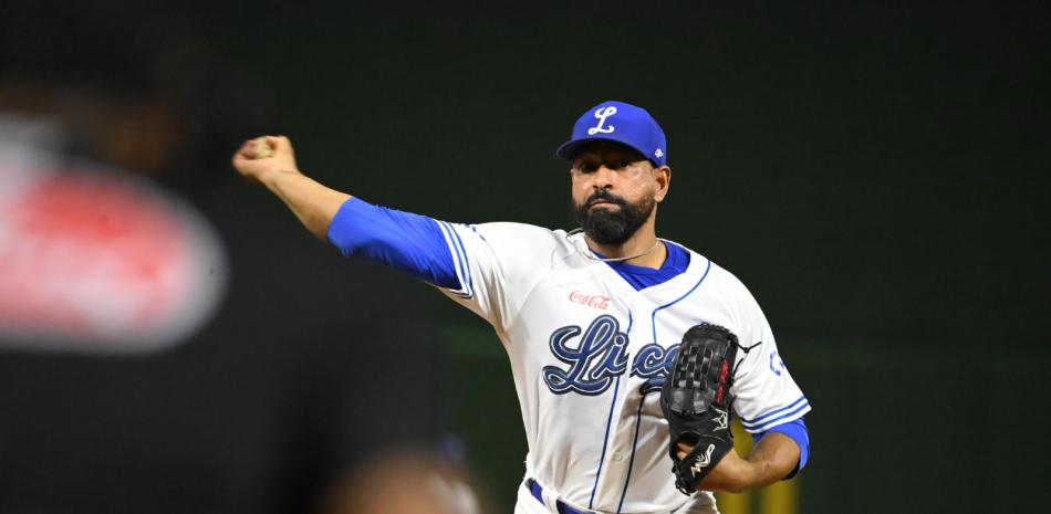 César Valdez, primer abridor del Licey que gana un juego esta temporada