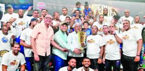 Mauricio Báez gana su tercer título seguido en el TBS Distrito