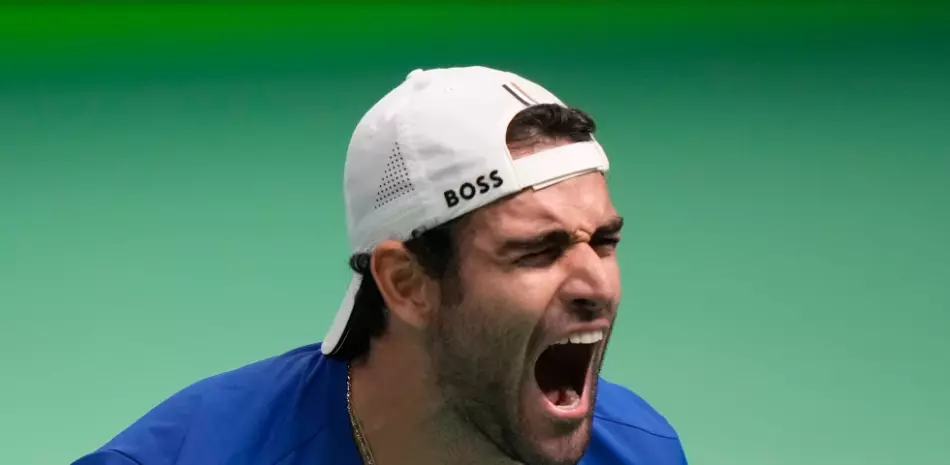 El triunfo de Flavio Cobolli coloca a Italia en las semifinales de la Copa Davis