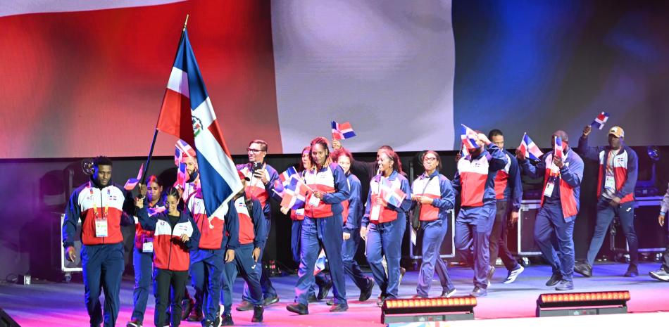 Delegación RD desfiló con clase en apertura Juegos Bolivarianos