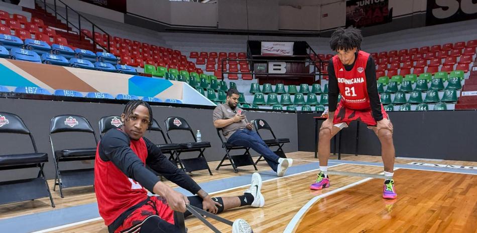 Básquet RD inicia en México viaje hacia Catar