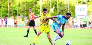 El Atlético Pantoja supera 2 goles por 0 a los Delfines del Este; Salcedo y Moca FC empatan