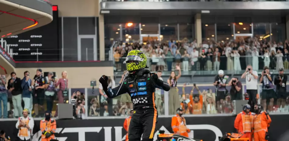 Lando Norris gana su primer campeonato de F1 tras quedar tercero en el GP de Abu Dabi