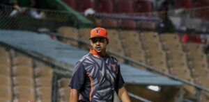 Víctor Estévez será coach de tercera de los Nacionales de Washington