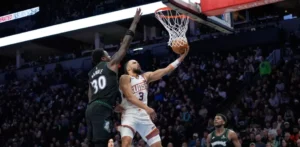 Los Suns y los Spurs ganan previo a los cuartos de final de la Copa NBA