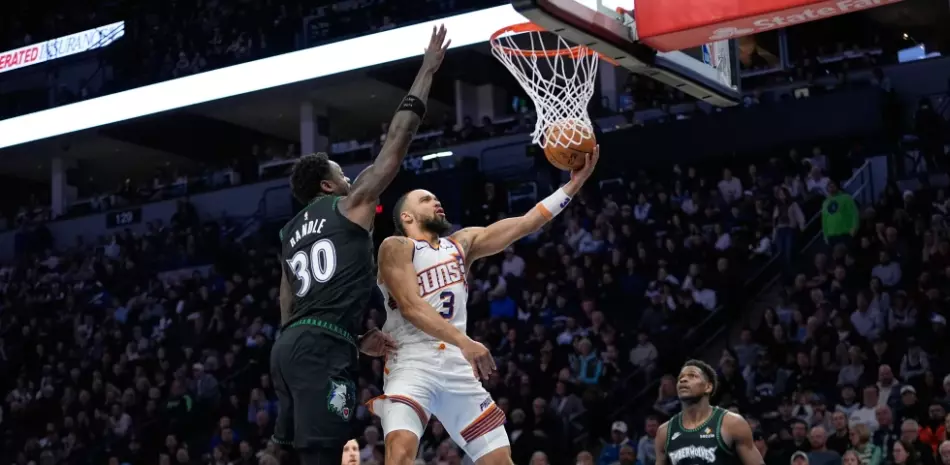 Los Suns y los Spurs ganan previo a los cuartos de final de la Copa NBA