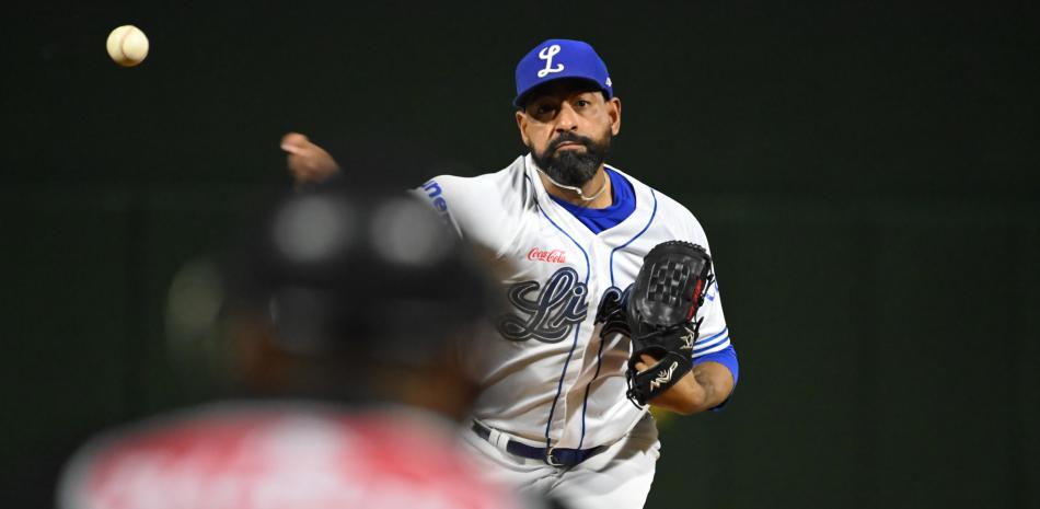 César Valdez lidera la victoria del Licey sobre los Gigantes del Cibao