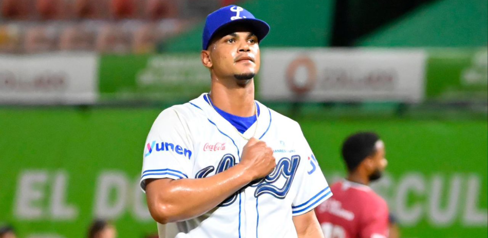 Licey se adueña del tercer lugar tras blanquear a los Gigantes