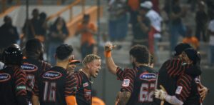 Toros dejan al Licey en el terreno y ponen su número mágico en 1