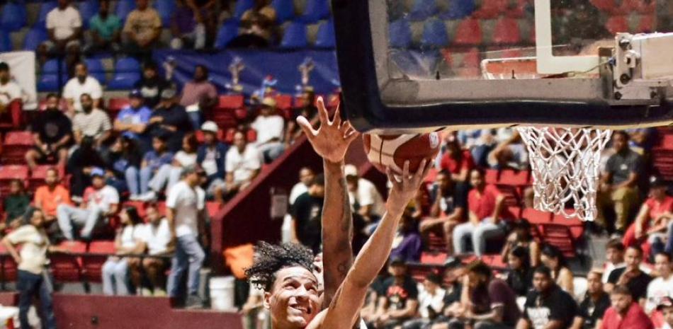 Máximo Gómez, con Warren, Bautista y Ferreiras, gana corona 14 en el TBS de San Francisco