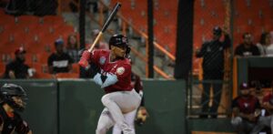 Gigantes completan barrida de tres juegos ante los Toros y siguen a medio de la clasificación