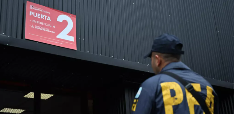 Investigan a la federación argentina de fútbol por blanqueo y evasión fiscal