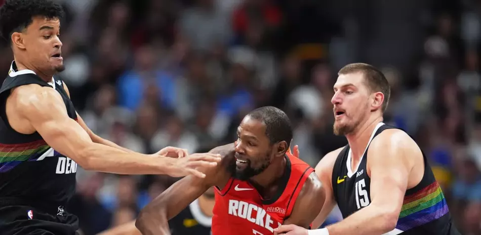 Durant brilla y los Rockets se toman revancha con los Nuggets en la NBA