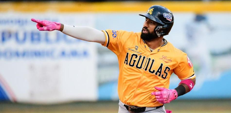 Ezequiel Durán: "Mi madre me obligó a seguir en la pelota"