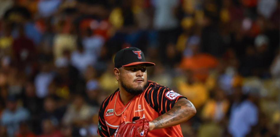 Toros derrotan a las Águilas y quedan solos en el segundo lugar