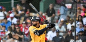 Leody se viste de héroe, Tavárez brilla en la lomita y las Águilas superan a los Leones