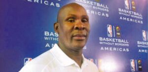 Tito Horford ofrecerá este sábado una clínica de básquet en el club Naco